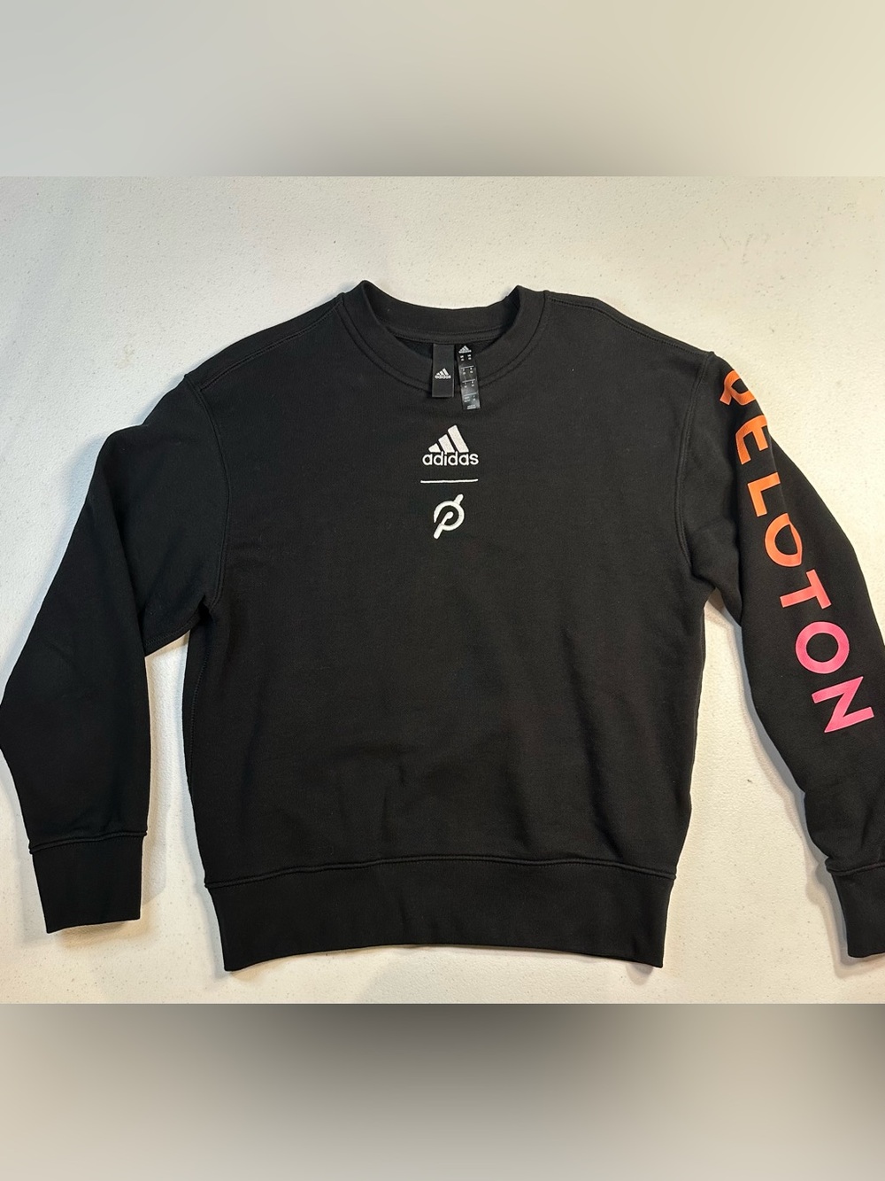 Adidas x Peloton Black Crewneck Sweatshirt Pullover Logo Sleeve Graphic Size XS